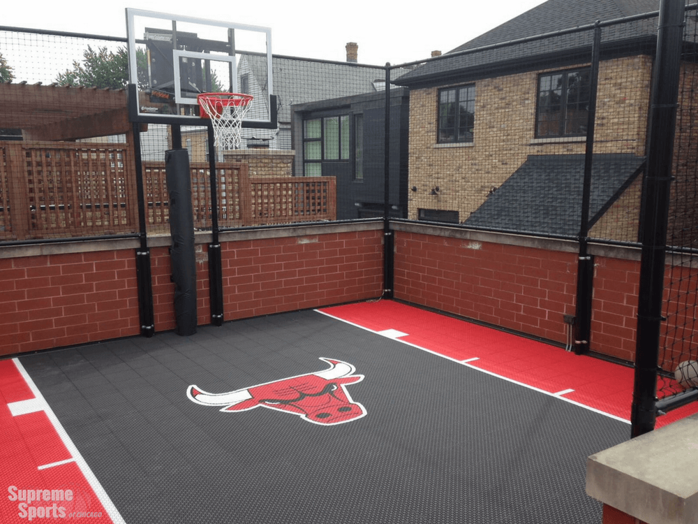 Rooftop basketball court with Chicago Bulls logo and colors