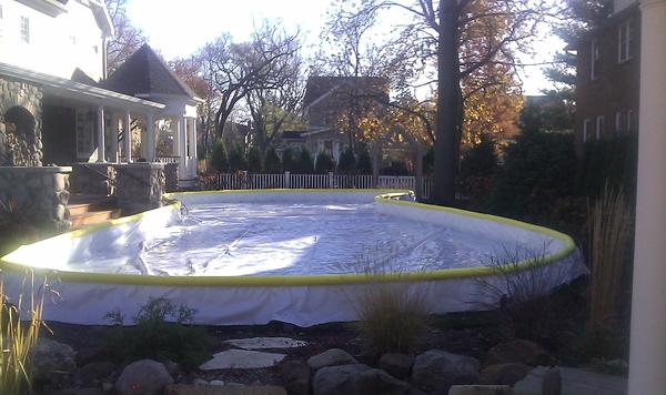 FREE FORM RINK